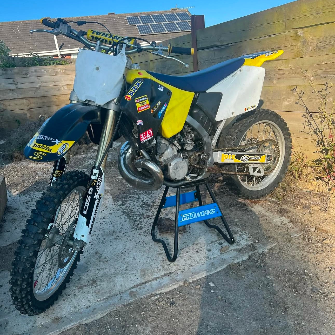 Suzuki RM250 2000